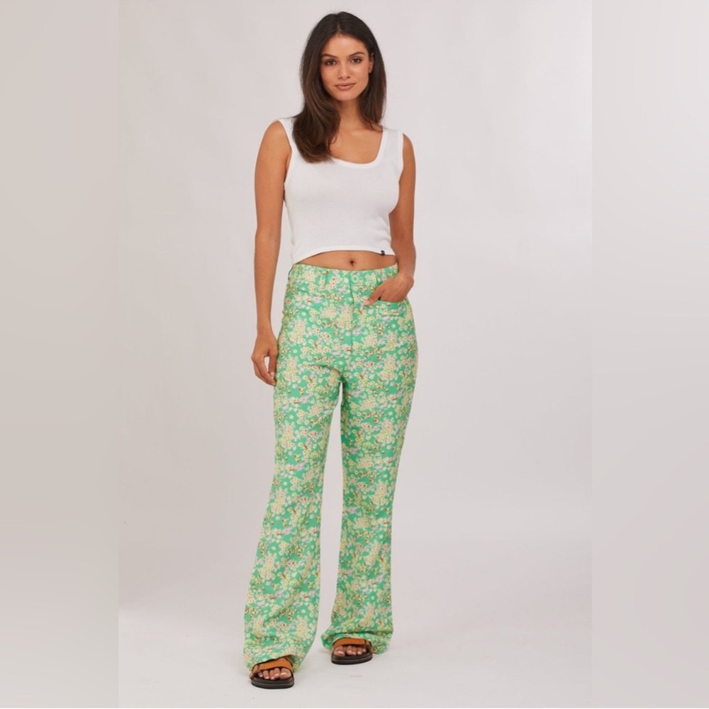 nwot ROLLA'S Jade Floral Bootcut Pant - XS